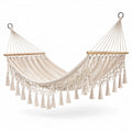 Amaca ecrù in cotone con barre in legno e frange decorative, 300 × 150 × 1 cm